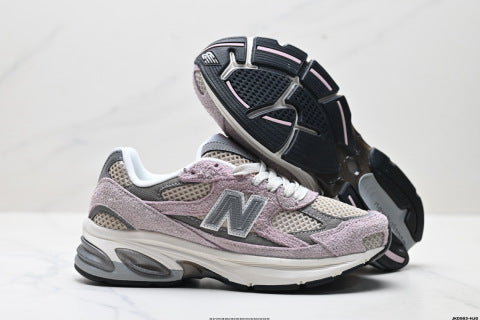 New Balance M2010 series athletic shoes, running shoes, chunky style, mesh, casual.