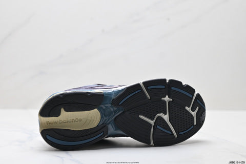 New Balance 2010 series running shoes, chunky style, breathable mesh, casual.