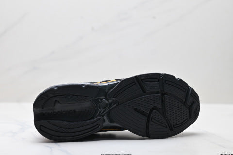New Balance M2010 series running shoes, chunky style mesh casual athletic shoes