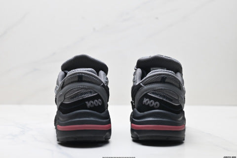 New Balance 1000 series athletic shoes, running shoes, slip-resistant and durable, suitable for casual sports.