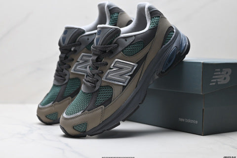 New Balance 2010 series running shoes, comfortable, non-slip, mesh casual athletic shoes.