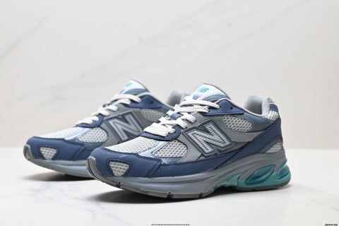 New Balance 2010 series running shoes, retro dad style, mesh casual athletic shoes.
