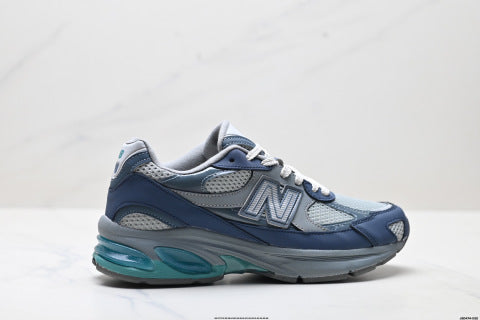 New Balance 2010 Series Sneakers: Breathable and Cushioning Mesh Fabric, Suitable for Running and Leisure