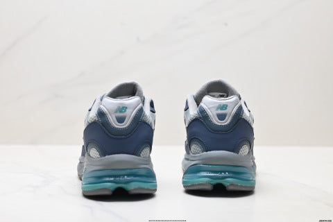 New Balance 2010 Series Sneakers: Breathable and Cushioning Mesh Fabric, Suitable for Running and Leisure