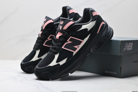 New Balance 2010 series running shoes, athletic shoes, breathable and cushioned mesh, casual wear.