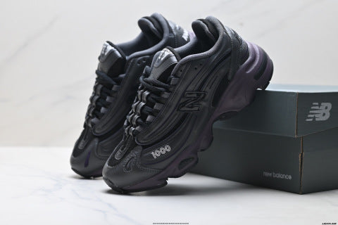 New Balance 1000 series running shoes, athletic shoes, comfortable, non-slip, low-top casual style.