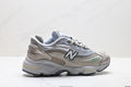 New Balance 1000 series athletic shoes, running shoes, comfortable, slip-resistant, durable, and casual.