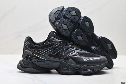New Balance M2000 series running shoes: stylish, versatile, shock-absorbing, slip-resistant, and durable.