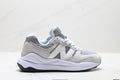 New Balance 5740 series running shoes, athletic shoes, slip-resistant, wear-resistant, and cushioned.