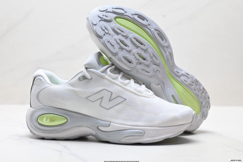New Balande AC Runner series running shoes: comfortable fit, mesh cushioning.