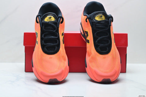 New Balande AC Runner series running shoes: comfortable fit, mesh cushioning, and slip-resistant.