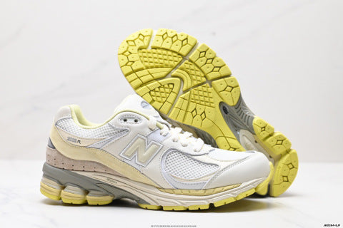 AURALEE New Balance M2002RA1 Collaboration Series Sneakers, Low-top Dad Style Casual Running Shoes