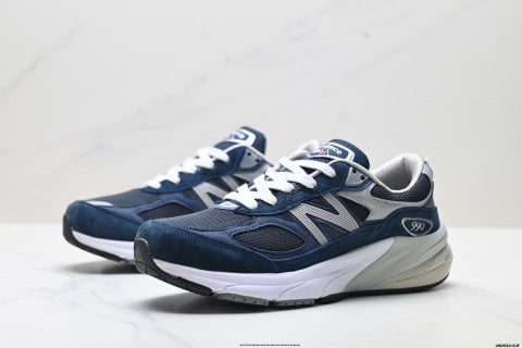 New Balance NB 990 series athletic shoes, running shoes, breathable mesh upper, low-top casual shoes.