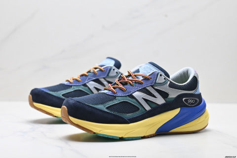 New Balance NB 990 series athletic shoes, mesh low-top casual running shoes.