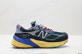 New Balance NB 990 series athletic shoes, running shoes, breathable mesh upper, low-top casual shoes.