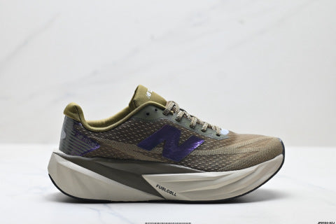 New Balance FuelCell running shoes: Simple mesh fabric, non-slip, wear-resistant, breathable, and lightweight.