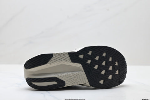 New Balance FuelCell Sneakers: Simple mesh fabric, non-slip, wear-resistant, breathable, and lightweight running shoes.