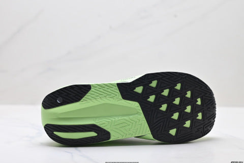 New Balance FuelCell athletic shoes, running shoes, men's and women's shoes, slip-resistant, wear-resistant, breathable and lightweight.