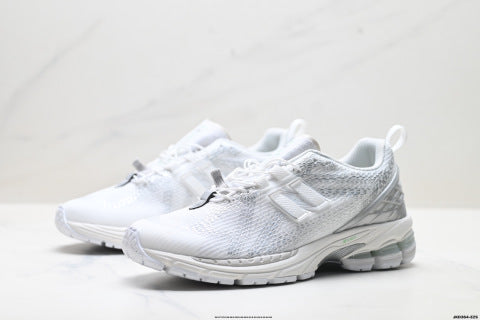 New Balance M1906 series athletic shoes, men's and women's shoes, breathable and lightweight.