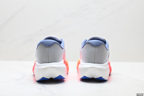 New Balance FuelCell athletic shoes, running shoes, simple mesh fabric, non-slip, wear-resistant, breathable and lightweight.