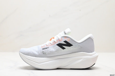 New Balance FuelCell Running Shoes: Simple mesh fabric, non-slip, wear-resistant, breathable, and lightweight. Men's shoes.