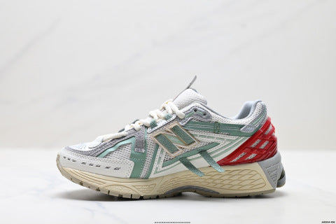 New Balance M1906 series running shoes for men and women, breathable and cushioned outdoor casual sports shoes.