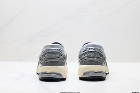 New Balance 1906L Loafers: Shock-absorbing, slip-resistant, and durable low-top casual shoes.