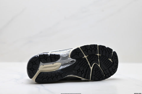 New Balance 1906L Loafers: Shock-absorbing, slip-resistant, and durable low-top casual shoes.