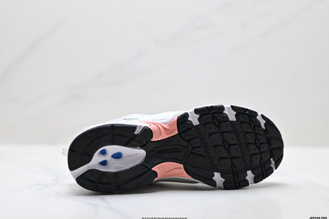 New Balance MR530 series athletic shoes, breathable mesh cushioning, casual running shoes.