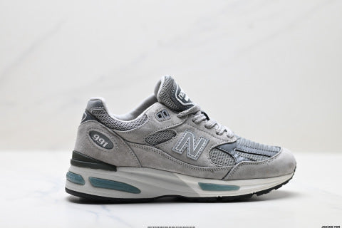 New Balance 991 series running shoes, classic and versatile casual athletic shoes.