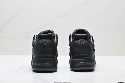 New Balance 991 series athletic shoes, running shoes, classic and versatile casual shoes.