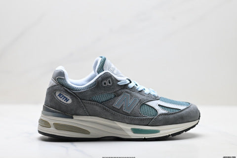 New Balance 991 series running shoes, classic and versatile casual athletic shoes.