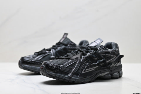 New Balance M1906 series running shoes for men and women, breathable and cushioned casual athletic shoes.