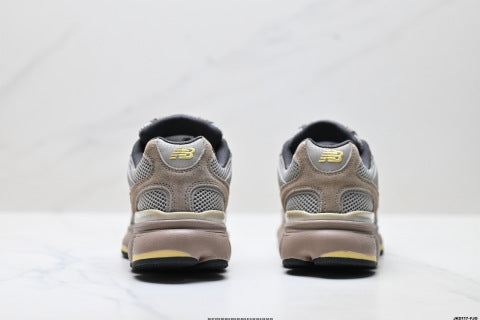 New Balance 603 series running shoes, breathable and slip-resistant, casual athletic shoes.